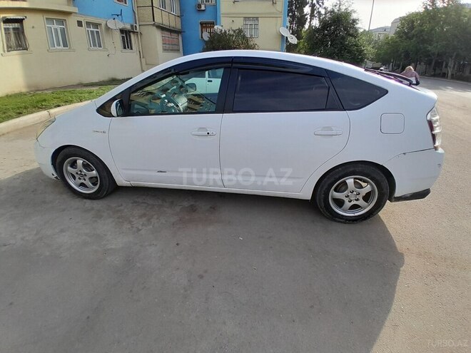 Toyota Prius 2006, 300,000 km - 1.5 l - Gəncə