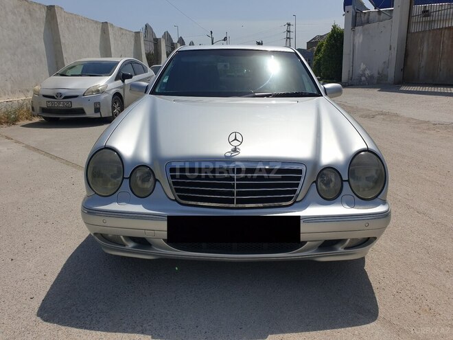 Mercedes E 240 1999, 388,000 km - 2.4 l - Bakı