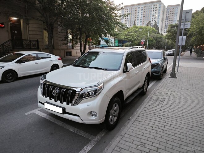 Toyota Land Cruiser Prado