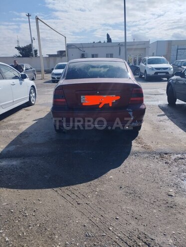 Opel Vectra 1996, 250,000 km - 2.0 l - Bakı