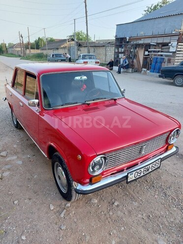 LADA (VAZ) 21011