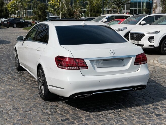 Mercedes E 220 d 2014, 355,000 km - 2.2 л - Bakı