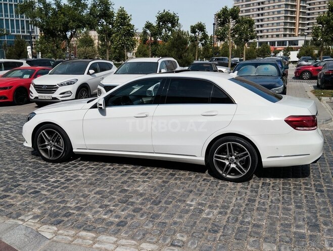 Mercedes E 220 d 2014, 355,000 km - 2.2 л - Bakı