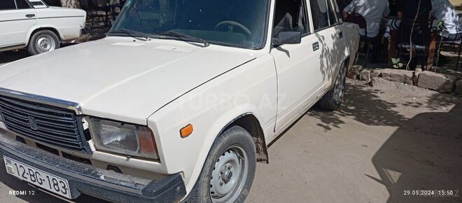 LADA (VAZ) 2107