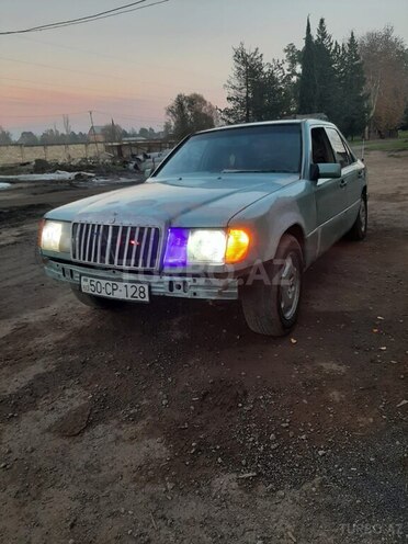 Mercedes E 200 1992, 111,111 km - 2.0 l - Bakı