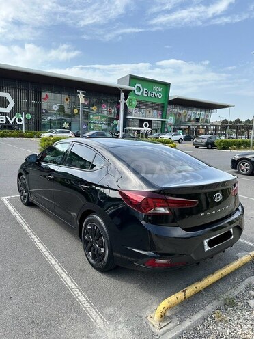 Hyundai Elantra 2019, 33,500 km - 2.0 l - Bakı