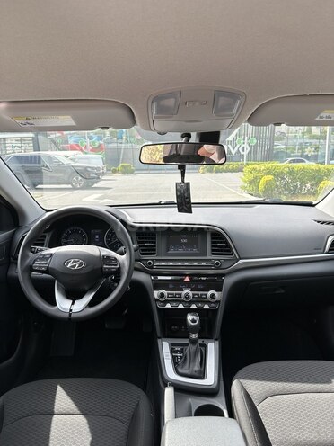 Hyundai Elantra 2019, 33,500 km - 2.0 l - Bakı