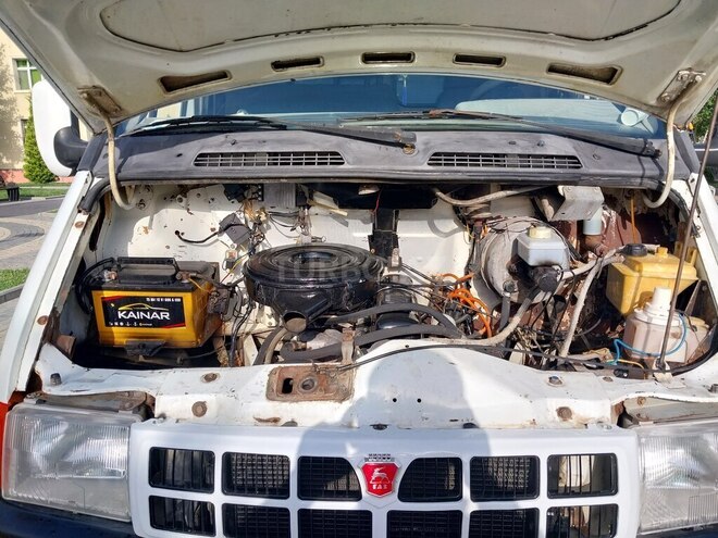 GAZ 33021 2002, 108,500 km - 2.5 l - Yevlax