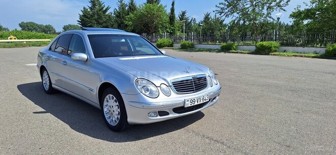 Mercedes E 240 2002, 280,000 km - 2.4 л - Tovuz