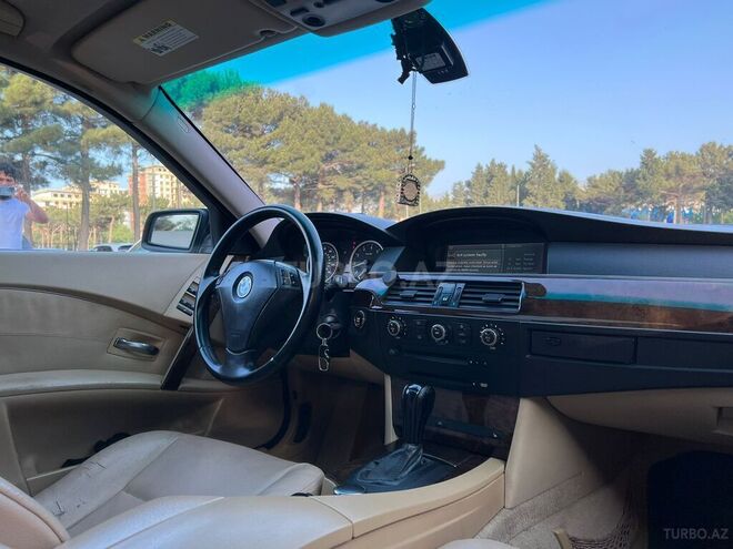BMW 525 2005, 280,000 km - 2.5 l - Sumqayıt