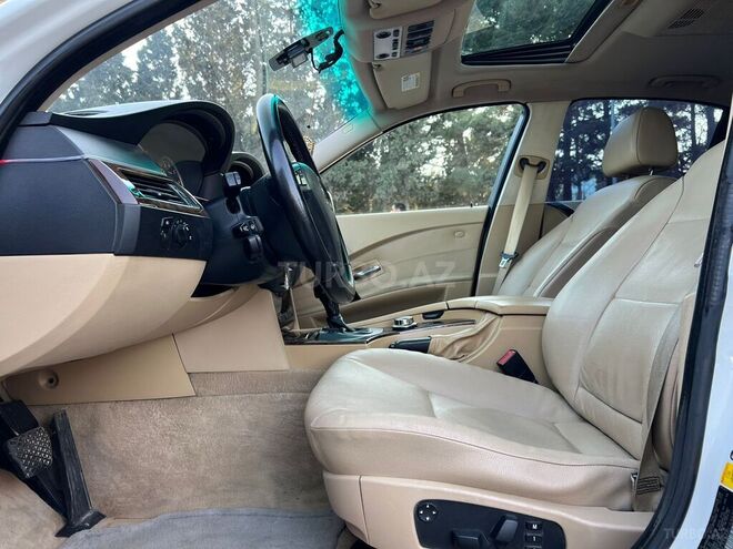 BMW 525 2005, 280,000 km - 2.5 l - Sumqayıt