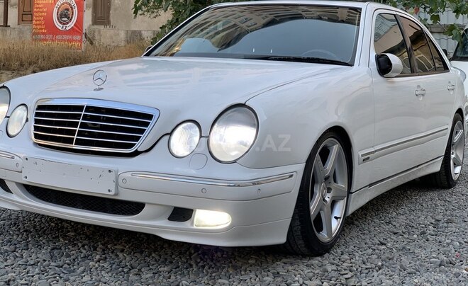 Mercedes E 320 2000, 134,725 km - 3.2 l - Bakı