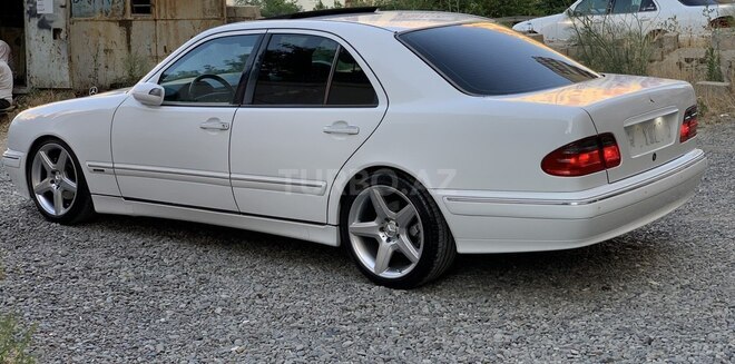 Mercedes E 320 2000, 134,725 km - 3.2 l - Bakı