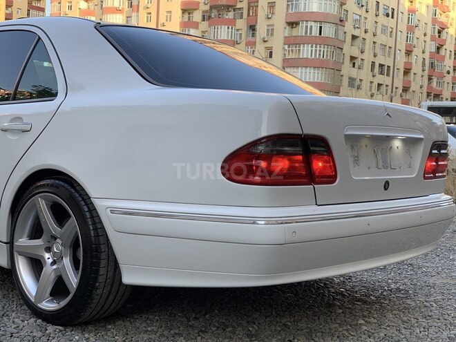 Mercedes E 320 2000, 134,725 km - 3.2 l - Bakı