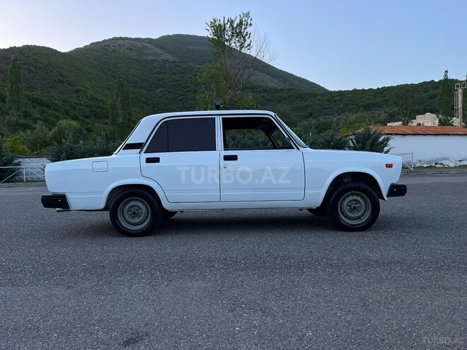 LADA (VAZ) 2107