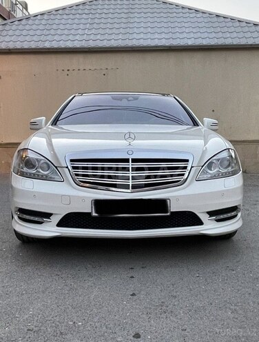 Mercedes S 500