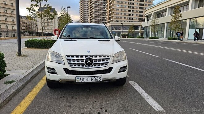Mercedes ML 350 4MATIC 2009, 217,700 km - 3.5 л - Bakı
