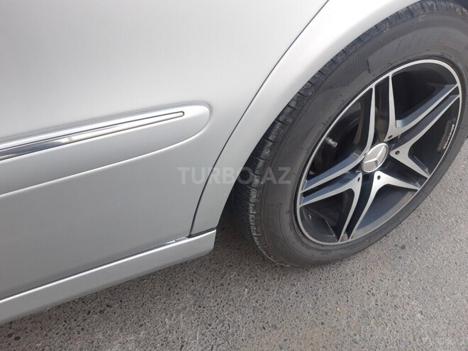 Mercedes E 270 2002, 560,000 km - 2.7 л - Biləsuvar
