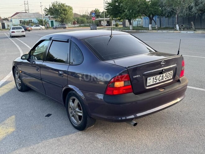 Opel Vectra 1996, 245,888 km - 2.0 l - Sumqayıt