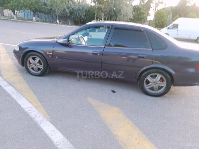 Opel Vectra 1996, 245,888 km - 2.0 l - Sumqayıt