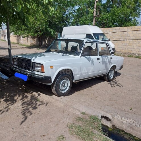 LADA (VAZ) 2107