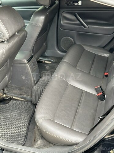 Volkswagen Passat 2004, 333,840 km - 1.8 l - Bakı