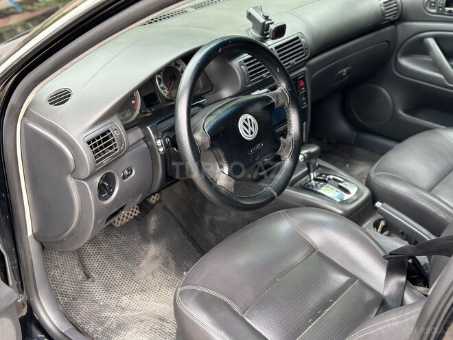 Volkswagen Passat 2004, 333,840 km - 1.8 l - Bakı