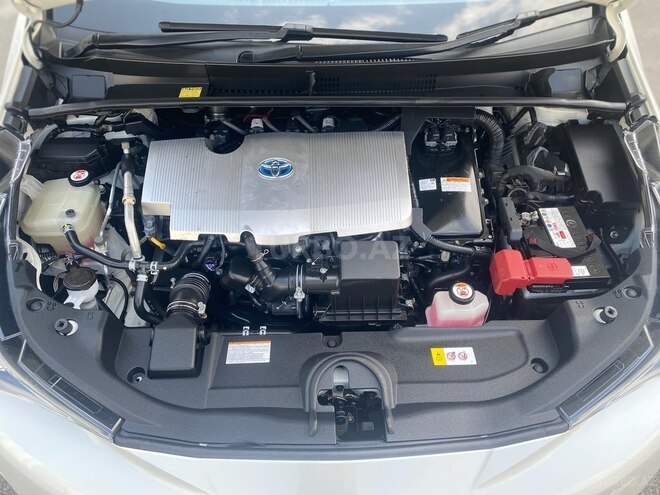 Toyota Prius 2016, 71,500 km - 1.8 l - Bakı