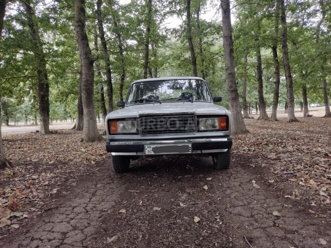 LADA (VAZ) 2107