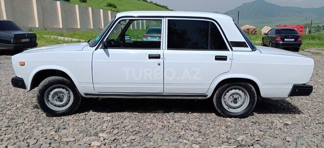 LADA (VAZ) 2107 2000, 82,000 km - 1.6 l - Qazax