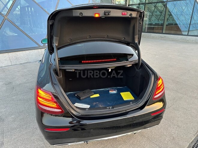Mercedes E 300 2016, 90,600 km - 2.0 l - Bakı
