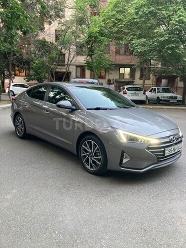 Hyundai Elantra 2020, 120,000 km - 2.0 l - Bakı