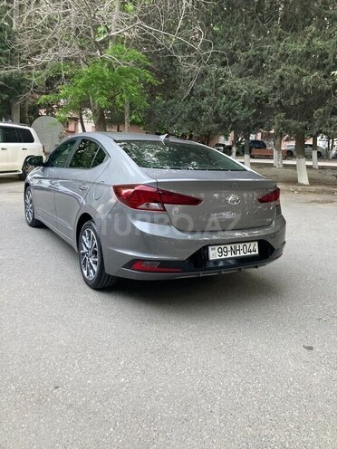 Hyundai Elantra 2020, 120,000 km - 2.0 l - Bakı