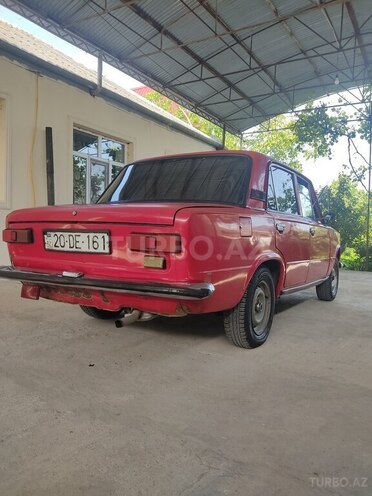 LADA (VAZ) 21013