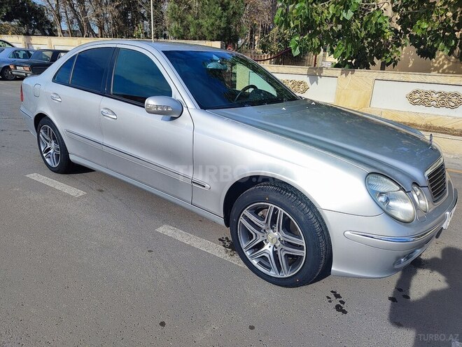 Mercedes E 240 2004, 250,000 km - 2.6 l - Şirvan