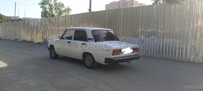 LADA (VAZ) 2107