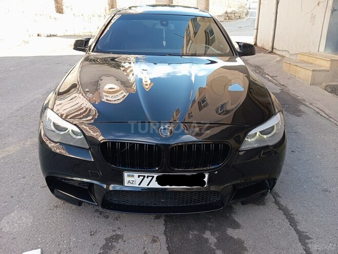BMW 520 2010, 32,000 km - 2.0 л - Bakı