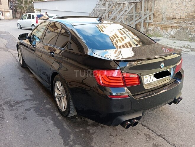 BMW 520 2010, 32,000 km - 2.0 л - Bakı
