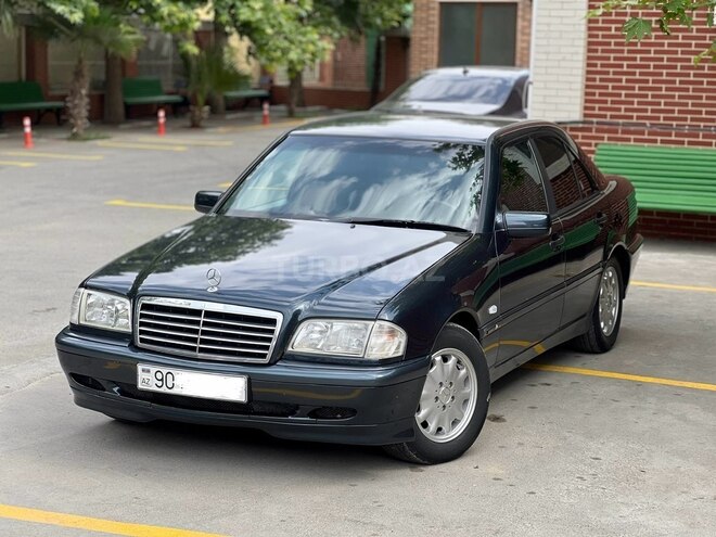 Mercedes C 180 1998, 283,000 km - 1.8 l - Salyan