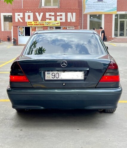 Mercedes C 180 1998, 283,000 km - 1.8 l - Salyan