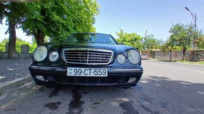 Mercedes E 240