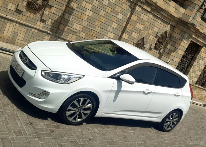 Hyundai Accent