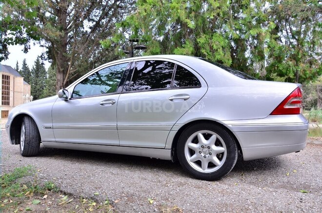 Mercedes C 240 2000, 248,000 km - 2.4 l - Kürdəmir