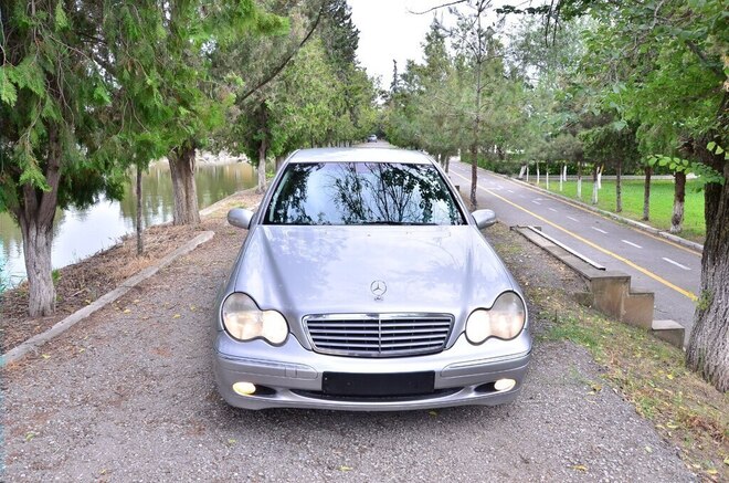 Mercedes C 240 2000, 248,000 km - 2.4 l - Kürdəmir