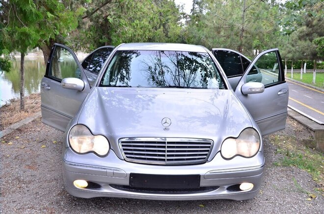 Mercedes C 240 2000, 248,000 km - 2.4 l - Kürdəmir
