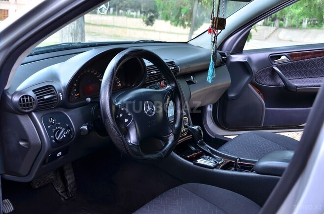 Mercedes C 240 2000, 248,000 km - 2.4 l - Kürdəmir