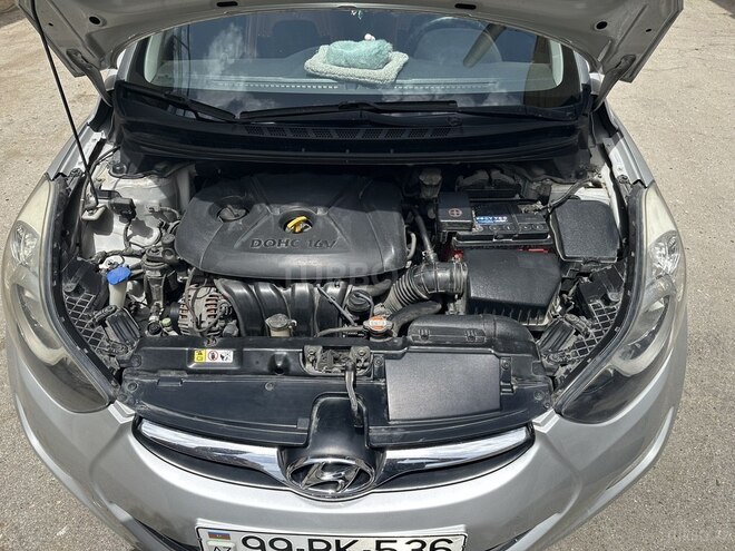 Hyundai Elantra 2012, 215,000 km - 1.8 l - Bakı