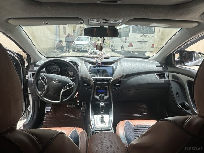 Hyundai Elantra 2012, 215,000 km - 1.8 l - Bakı