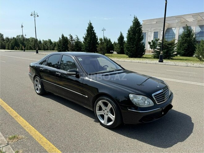 Mercedes S 500