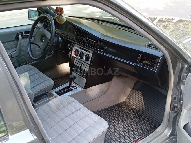 Mercedes 190 1992, 343,120 km - 2.0 l - Sumqayıt